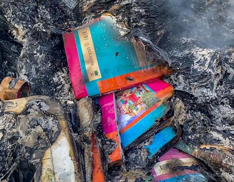 quema libros chiapas