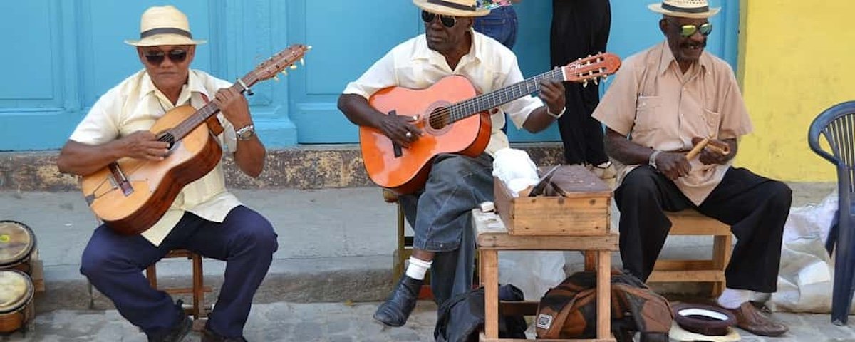 La UNESCO reconoció al bolero como patrimonio cultural intangible de la humanidad. Originario de Cuba, hoy lo canta todo el mundo.