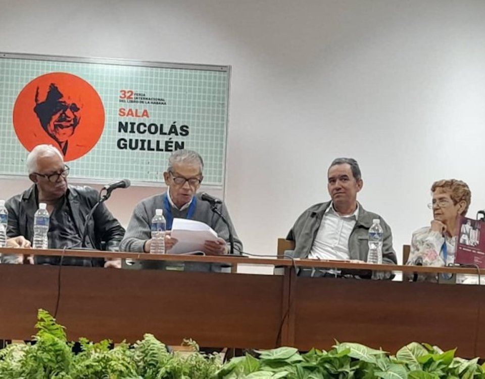 El aniversario 120 del natalicio de Alejo Carpentier convocó a un grupo de intelectuales en la 32 Feria Internacional del Libro de La Habana