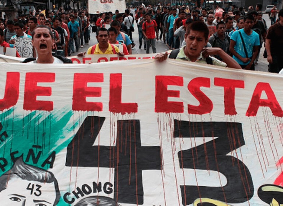 Ayotzinapa es una herida abierta. La falta de justicia hace perpetua la ausencia de los estudiantes víctimas de desaparición forzada en 2014.