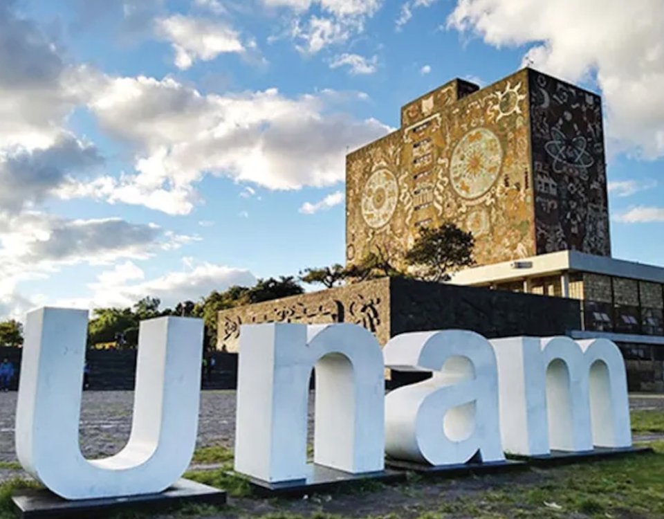 Y la UNAM “qué tiene que meterse” en las reformas, cuestionó AMLO, tras el análisis de la máxima casa de estudios al Plan C