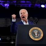 Biden, presidente de EEUU que quiere reelegirse, afirmó que se mantiene en la carrera y que volverá a ganar; no acepta invitación a dimitir