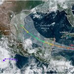 Ante la proximidad del huracán Beryl, gobierno despliega elementos de la Guardia Nacional y dispone de refugios para apoyo de la población.