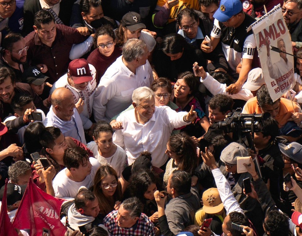 Al celebrar el 6o aniversario del triunfo de López Obrador, Sheinbaum propuso instituir el 1 de julio Día de la Revolución de las Conciencias