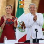 López Obrador y Sheinbaum Pardo concluyen la gira nacional de trabajo por las 32 entidades federativas este fin de semana.