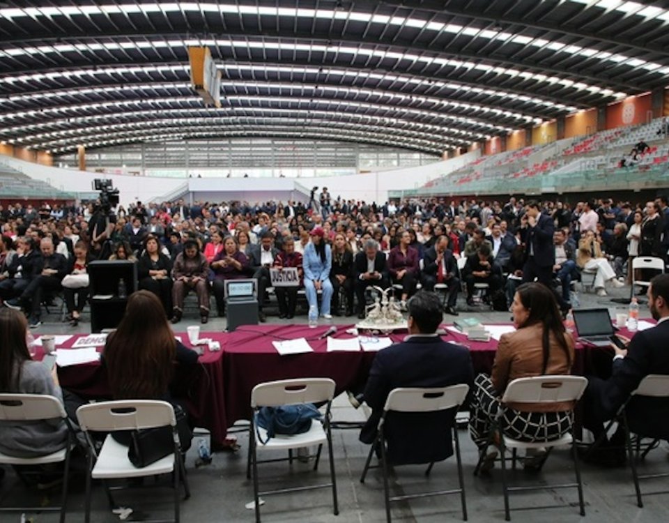 Con 357 votos a favor, 130 en contra y cero abstenciones se aprobó -en sede alterna- la reforma al Poder Judicial.