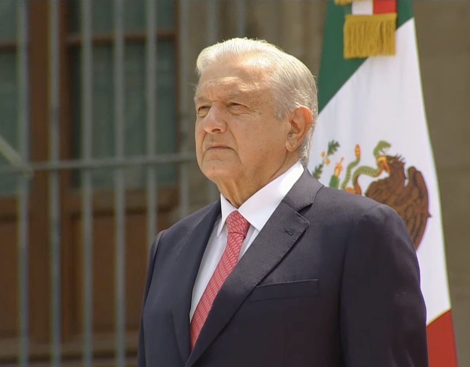 En la presentación de su sexto informe de gobierno, AMLO resaltó la disminución de la pobreza y el aumento del salario