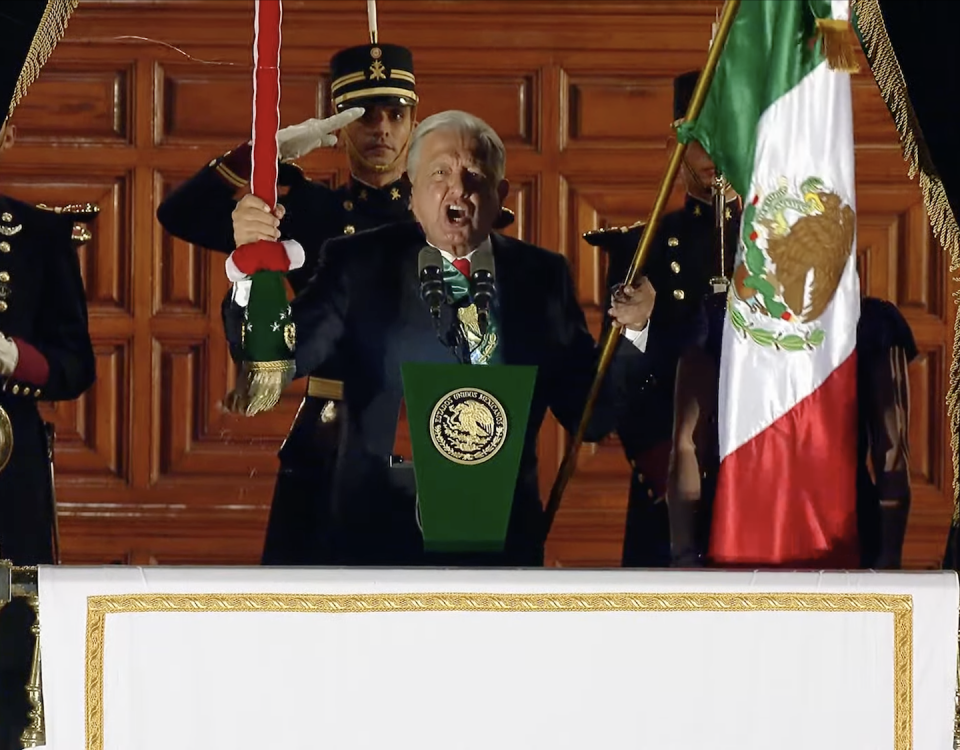 En su último Grito de Independencia López Obrador lanzó arengas alusivas a los pilares de la Cuarta Transformación, al amor y la soberanía