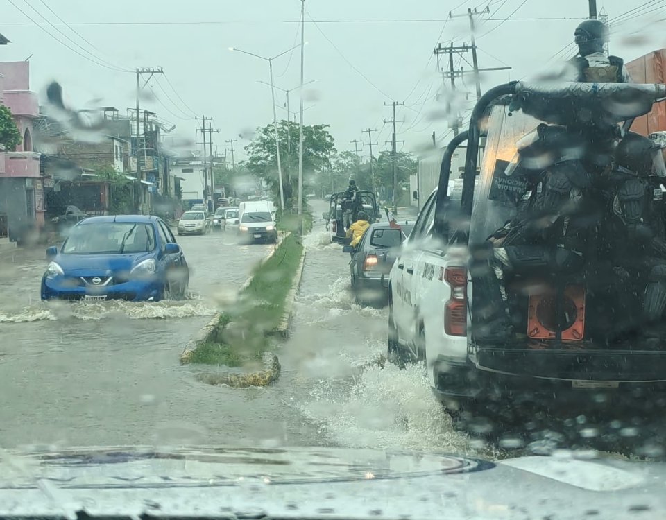 Alrededor de 25 mil elementos de las Fuerzas Armadas se desplegaron en Guerrero en auxilio a la población afectada por el huracán John