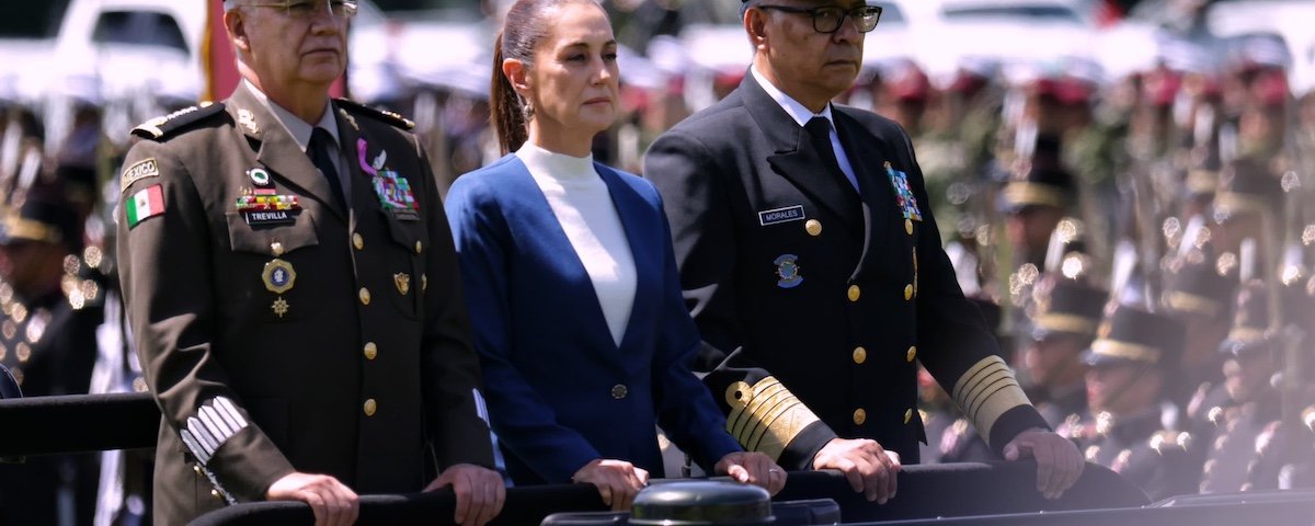 Claudia Sheinbaum recibió la Salutación de las Fuerzas Armadas y Guardia Nacional en solemne ceremonia realizada en el Campo Militar Marte