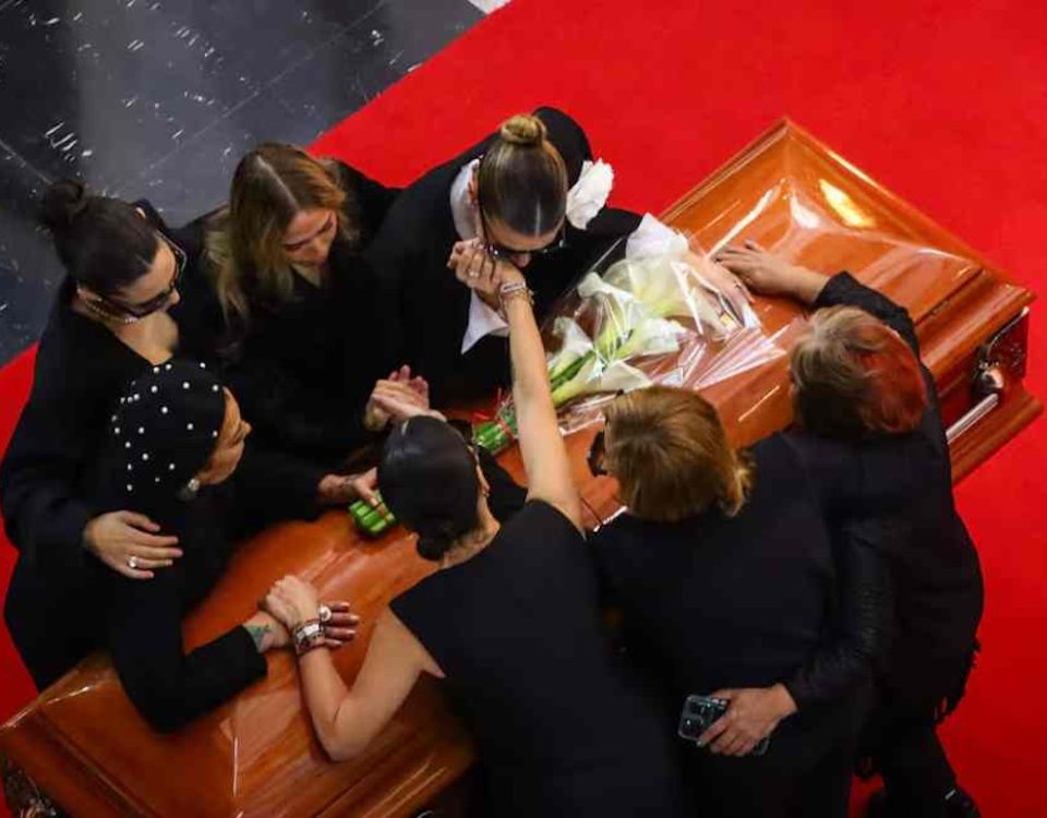 Silvia Pinal murió a los 93 años de edad, por lo que el gobierno el pueblo de México le rindieron un homenaje en el Palacio de Bellas Artes. Fotos: Prensa Latina