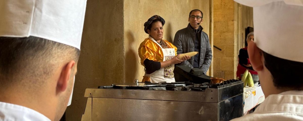 Los saberes de las cocineras tradicionales de Michoacán resaltó en el Foto Mundial de Gastronomía celebrado en Calabria, Italia