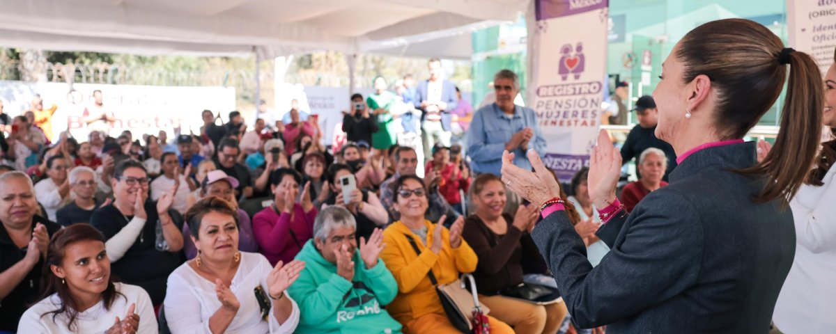 La Pensión Mujeres con Bienestar otorga un apoyo económico bimestral de 3 mil pesos a mujeres de entre 60 y 64 años