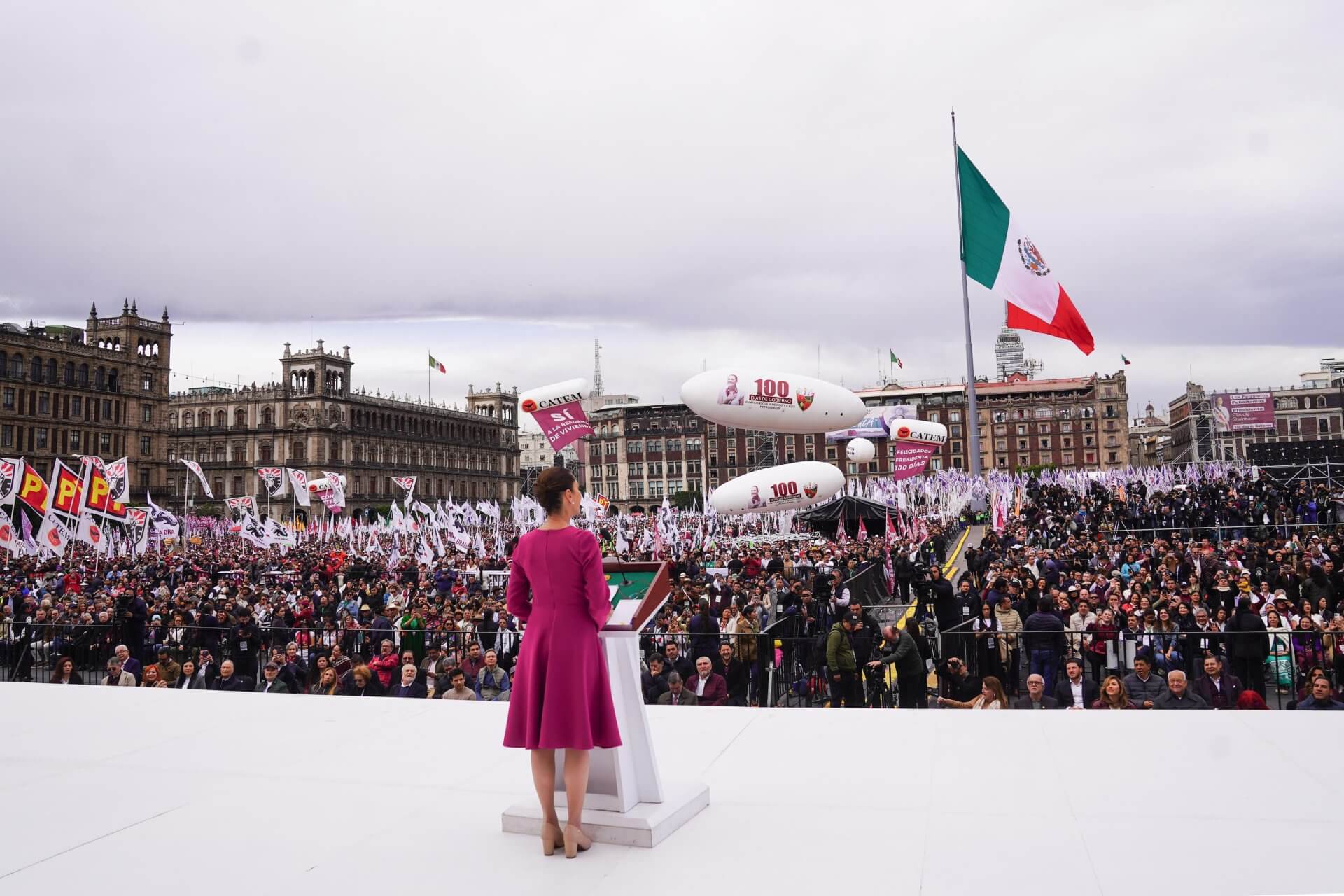 Presidenta convoca al pueblo de México al Zócalo
