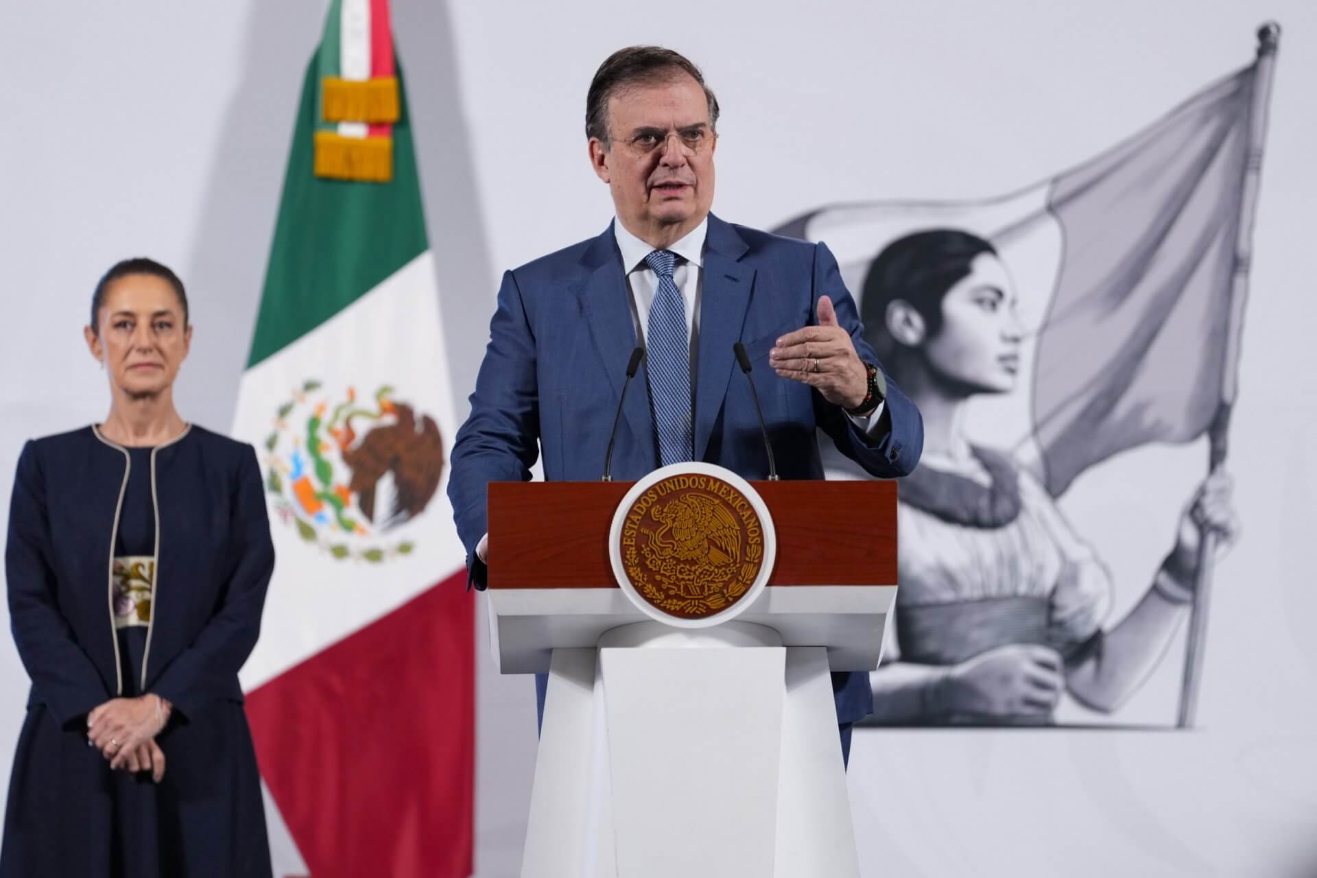 Exportaciones de México a EU se mantienen libres de aranceles: Ebrard