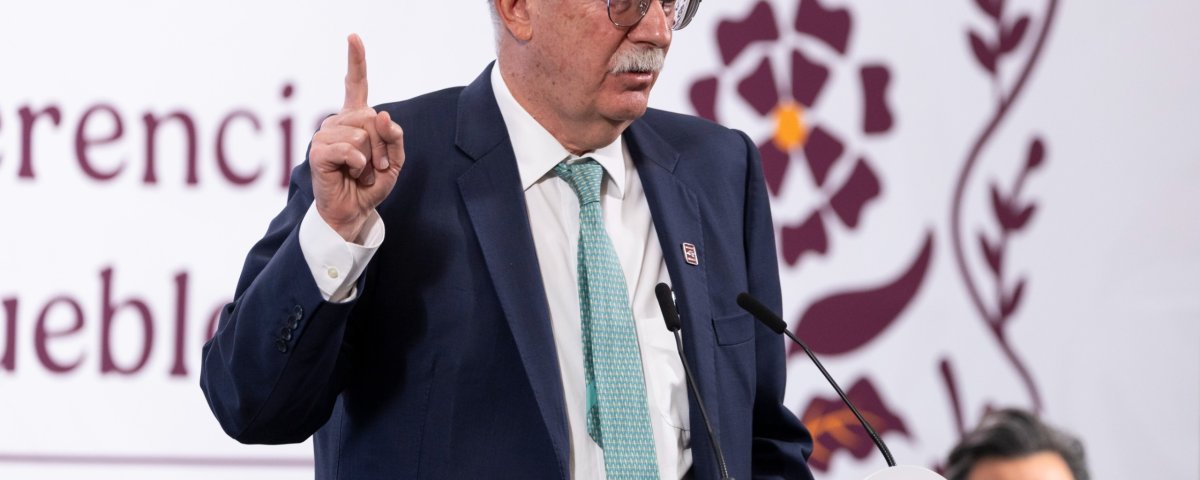 Veterinarios, asociaciones ganaderas y gobiernos estatales trabajan para detener al gusano barrenador, informó Secretario de Agricultura