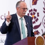 Veterinarios, asociaciones ganaderas y gobiernos estatales trabajan para detener al gusano barrenador, informó Secretario de Agricultura