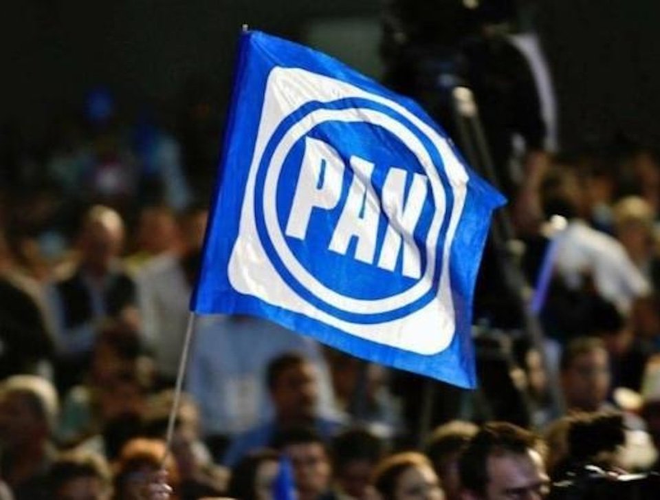 El PAN ha rebasado todos los límites para ocultar que prácticamente se ha quedado sin militantes, lo que obliga a sus líderes a improvisar hasta el ridículo para mostrar que están vivos.