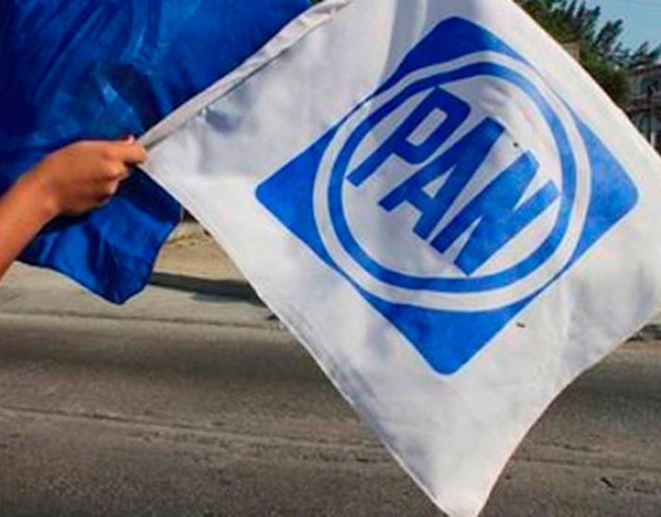 El PAN no esconde su principal negocio: los bienes inmuebles. Como partido pierde simpatías, votos y militantes