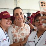 El programa Salud Casa por Casa es un ejemplo del gobierno de territorio cuyo mayor valor es el personal  que atiende a cada familia 