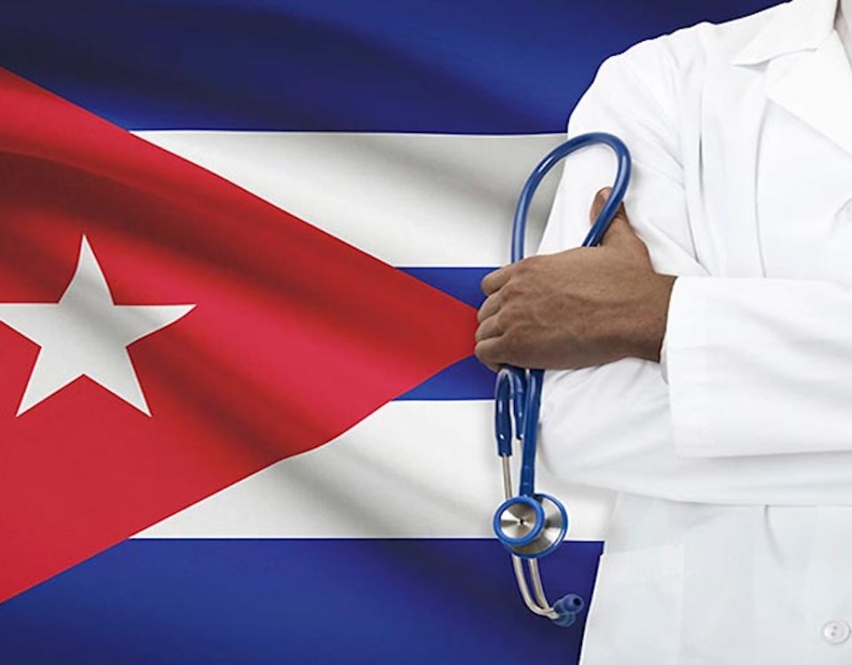 Hay un contrato legal para que médicos de Cuba ayuden a la población mexicana, no se trata “trabajo forzado” como afirma Estados Unidos