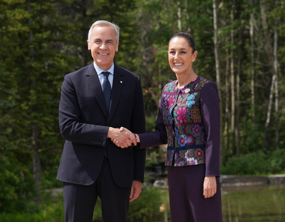 La Presidenta de México Claudia Sheinbaum Pardo sostuvo un encuentro bilateral con el primer ministro canadiense, Mark Carney.