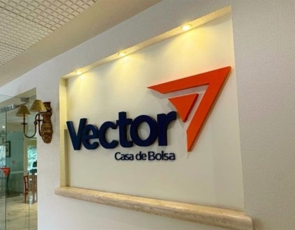 CNBV aplica millonaria multa a CIBanco, Intercam y Vector