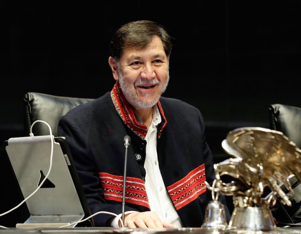 Fernández Noroña agradeció a las y los senadores de todos los grupos parlamentarios por haberle otorgado el honor de servir al pueblo
