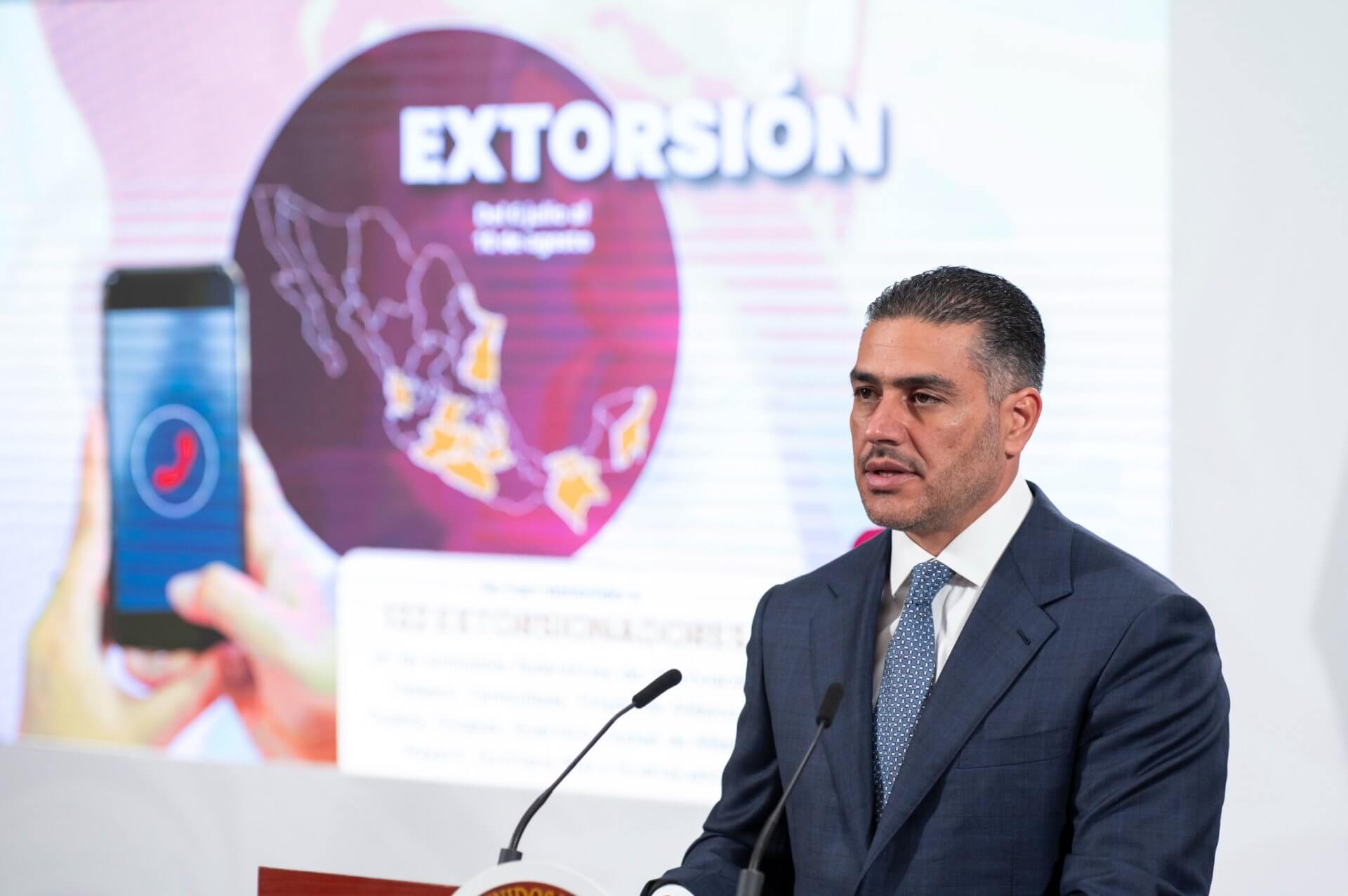 Estrategia contra extorsión desmantela redes criminales: Harfuch