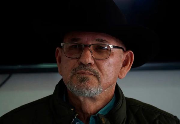 Asesinato de Hipólito Mora es remanente del narcoestado de Calderón: AMLO