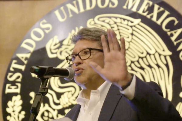 Monreal "va en serio"; renunciará al Senado para iniciar campaña