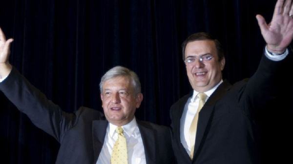 AMLO defiende a Marcelo de acusaciones por red financiera