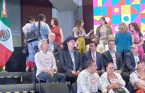 Claudio X es el gran elector de la oposición, él decidirá al candidato: AMLO