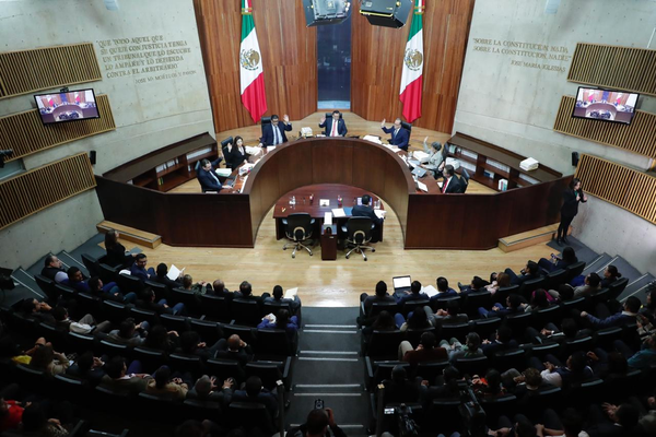 TEPJF confirma amonestación pública a AMLO por no eliminar la mañanera sobre 'Plan C'