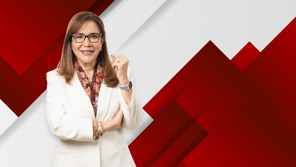 Yeidckol Polevnsky se destapa para la Presidencia; pide licencia al Congreso