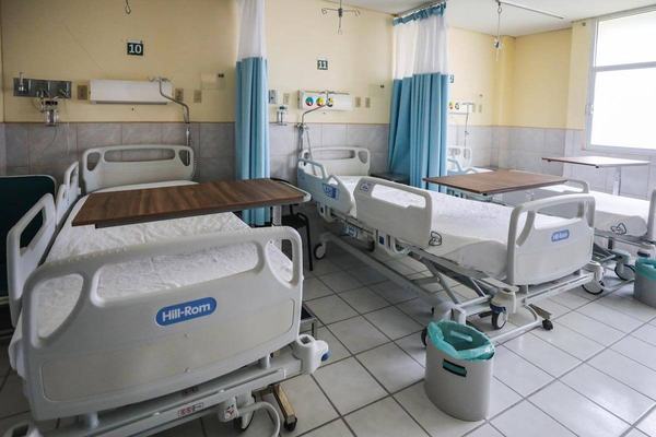 Comprará gobierno 12 hospitales concesionados al sector salud