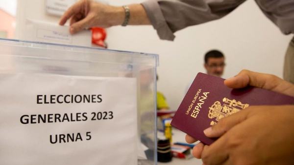 AMLO celebra que derecha no arrasó en España