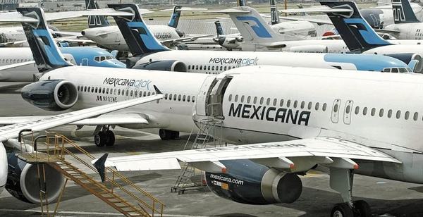 AMLO gana la marca Mexicana de Aviación