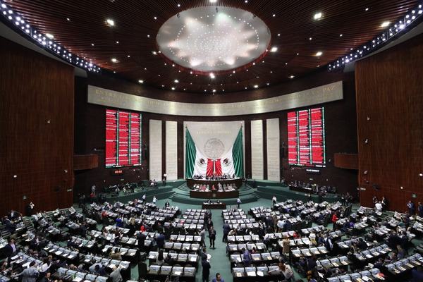Sólo diputados pueden modificar millonario presupuesto del INE