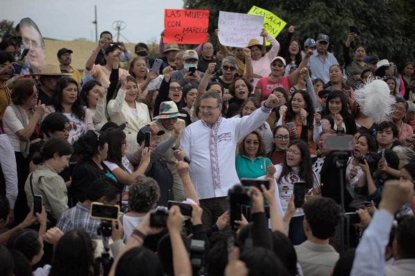 Apoyo a jefas de familia, el siguiente nivel de la 4T: Ebrard
