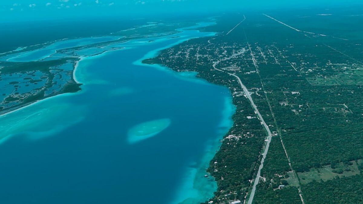 Los chaneques: guardianes de la laguna de Bacalar