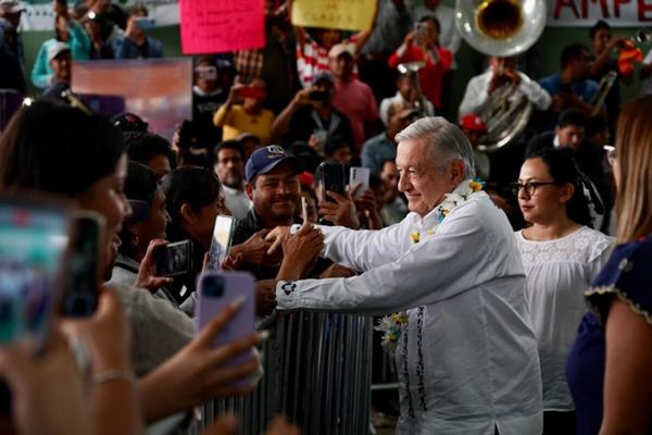 Presupuesto 2024 incrementa pensiones y asegura megaobras