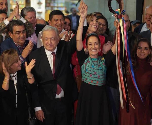 “No hubo dedazo”: AMLO; defiende elección de Morena