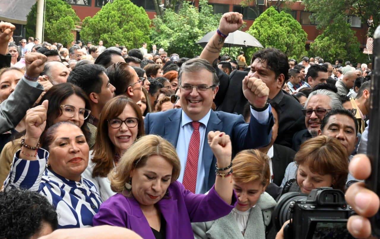 Morena jugó a la simulación con encuesta: Ebrard
