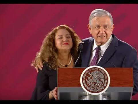 AMLO tacha de mentirosa a Sanjuana y le pide pruebas sobre presunto moche