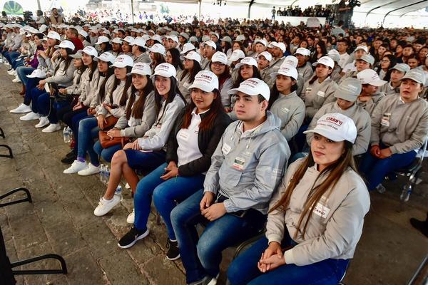 Jóvenes tendrán trabajo seguro, con reforma constitucional