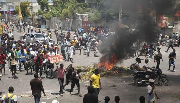 México condena violencia en Haití; aboga por resolución interna