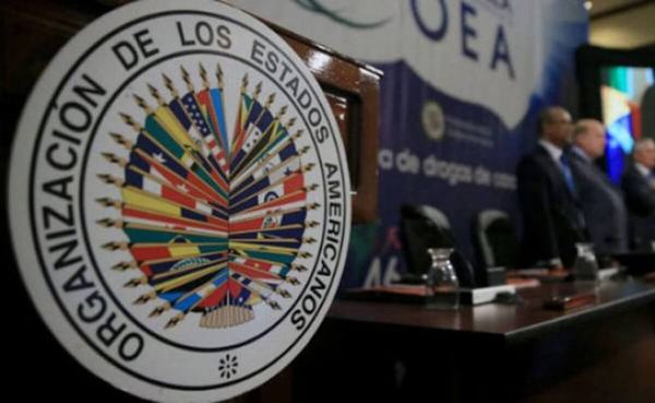 OEA condena intrusión de Ecuador a embajada de México