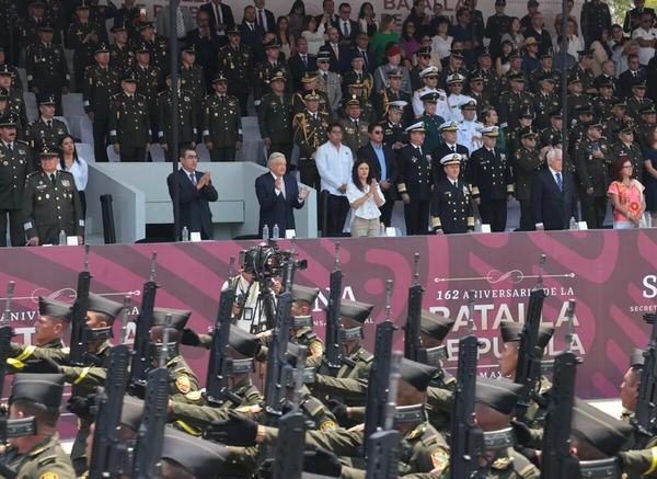 Respaldo de Fuerzas Armadas ayudó a la Transformación: AMLO