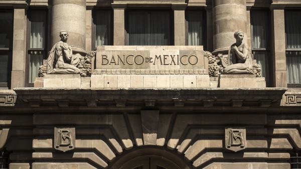 Finanzas sanas, dan solidez a economía mexicana: AMLO